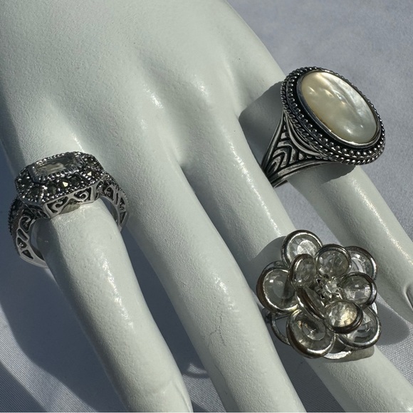 Cute Silver Ring Set - Picture 2 of 6